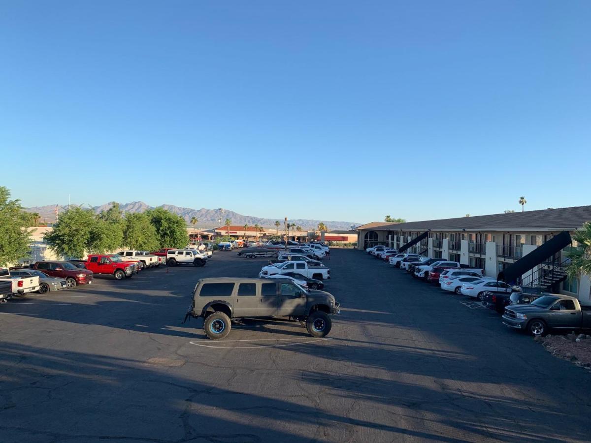 Days Inn By Wyndham Lake Havasu Lake Havasu City Exterior photo