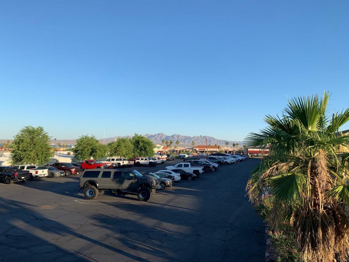 Days Inn By Wyndham Lake Havasu Lake Havasu City Exterior photo