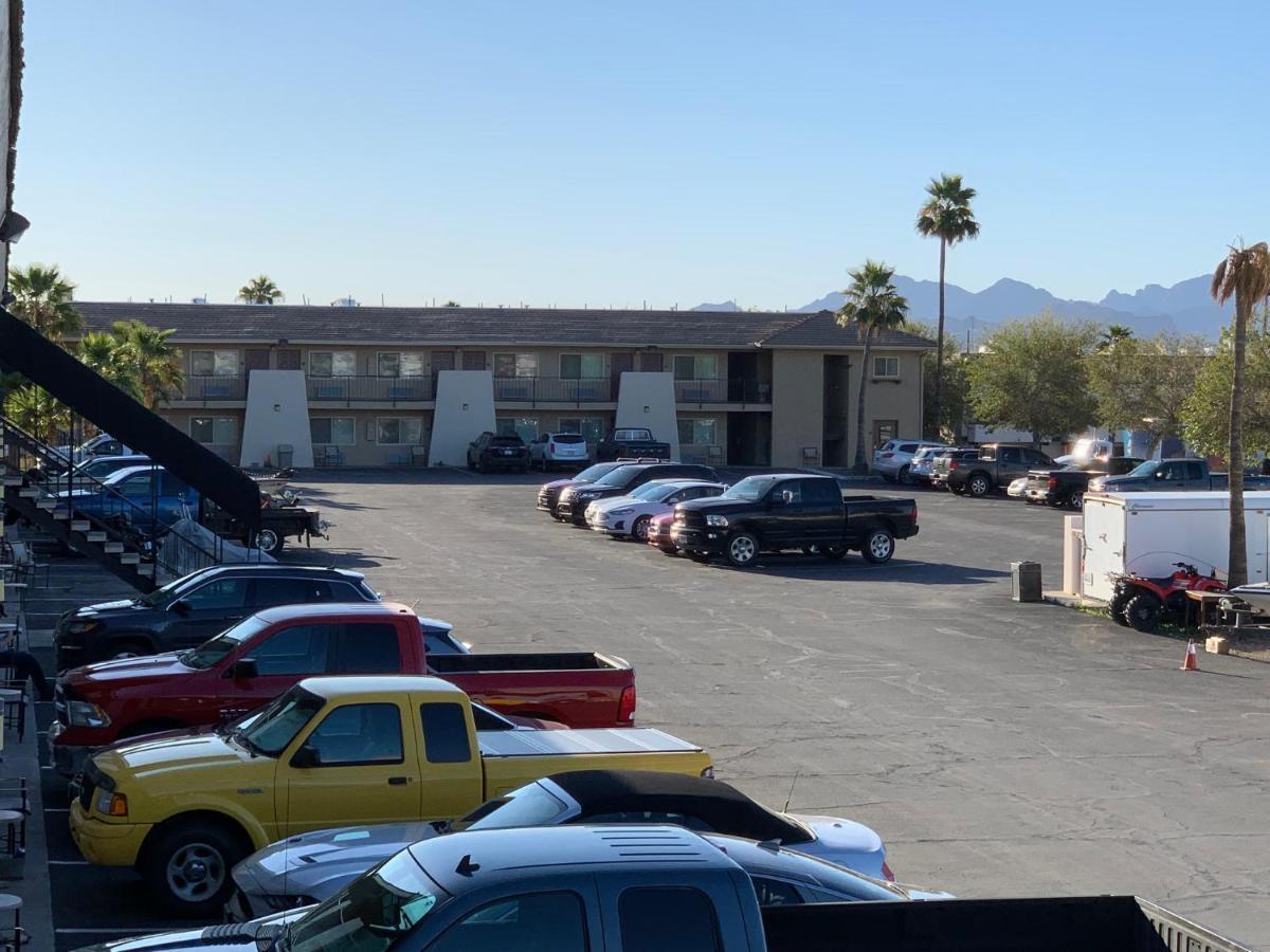 Days Inn By Wyndham Lake Havasu Lake Havasu City Exterior photo