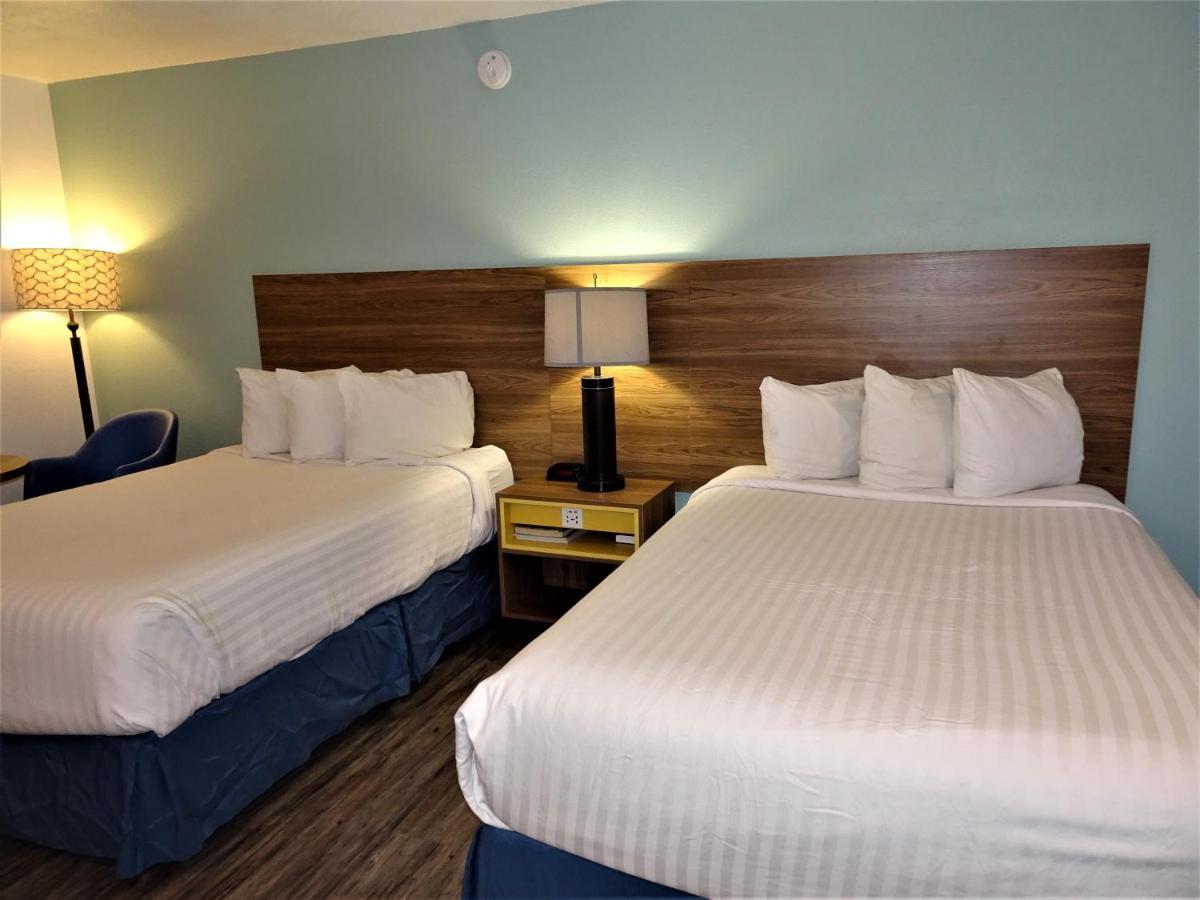 Days Inn By Wyndham Lake Havasu Lake Havasu City Exterior photo