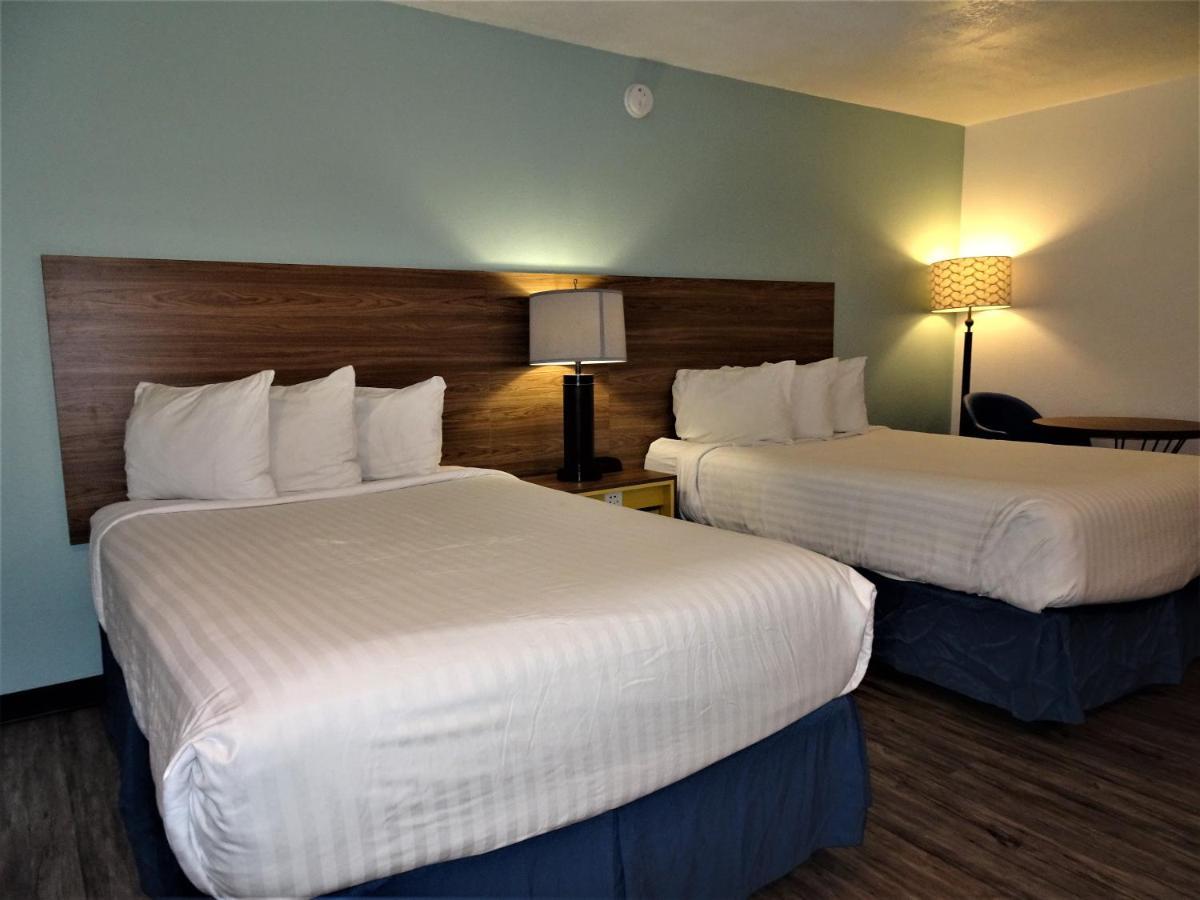 Days Inn By Wyndham Lake Havasu Lake Havasu City Exterior photo